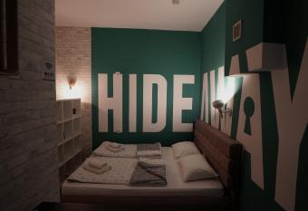 Hideaway Rooms & Apartments Sarajevo has Balcony rooms