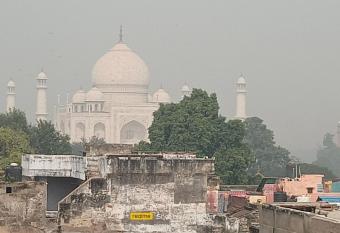 Hotel Sidhartha Walking Distance From TajMahal allows 18 year olds to book a room
