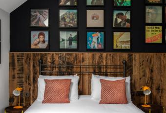 The Pilot Inn allows 18 year olds to book a room