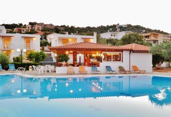 Primavera Paradise Apartments has Balcony rooms