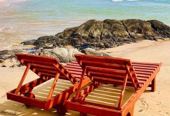 Manel Villa has Balcony rooms