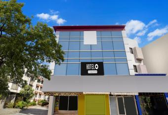 FabHotel Sahara Inn Nashik allows 18 year olds to book a room