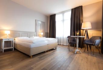 Hotel Emmental allows 18 year olds to book a room