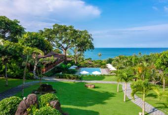 Camia Resort & Spa has Balcony rooms