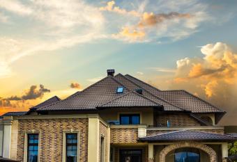 Pensiunea Eden has Balcony rooms