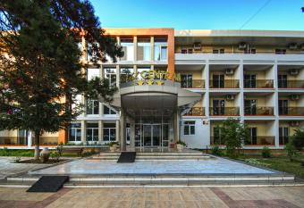 Hotel Central has Balcony rooms