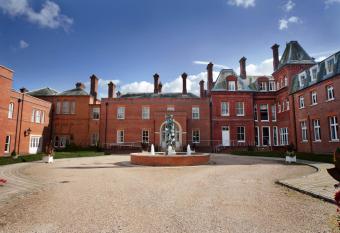 Champneys Tring allows 18 year olds to book a room