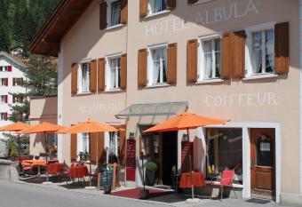 Hotel Albula has Balcony rooms