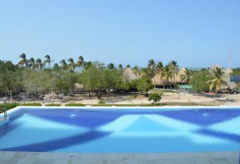 Hotel Isla Verde has Balcony rooms