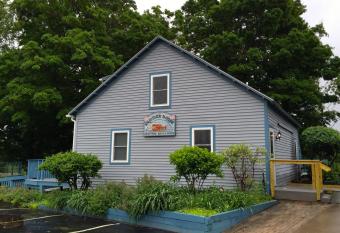 The Eis House has Balcony rooms