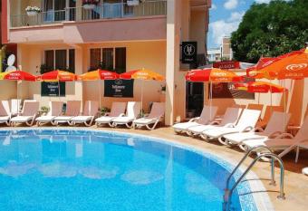 Italia Hotel has Balcony rooms