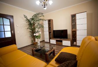 Hochweis has Balcony rooms