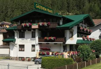 G  steheim Prantl has Balcony rooms