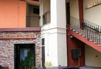 Albergo Miramonti has Balcony rooms