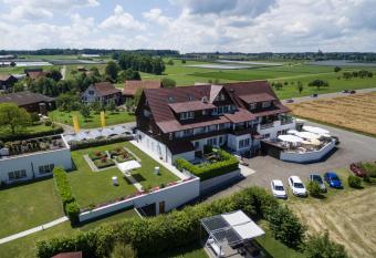 Seem  we Swiss Quality Hotel has Balcony rooms