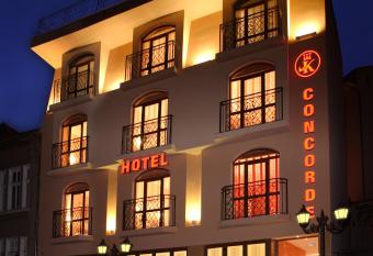 Hotel Concorde has Balcony rooms