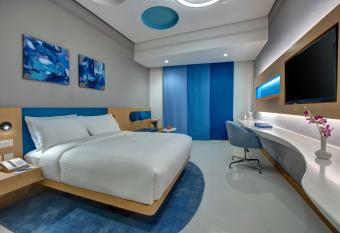 Al Khoory Inn Bur Dubai has Balcony rooms