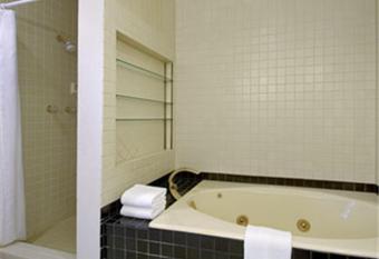 Days Inn by Wyndham Missoula Airport has Smoking rooms