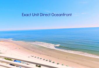 Ocean Walk Pools and All amenities Open - Two Bedroom Direct Oceanfront has rooms with a private hot tub