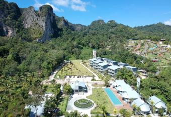 Arawan Krabi Beach Resort has Balcony rooms