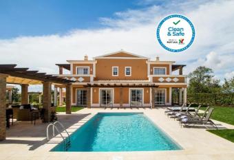 Colina da Lapa & Villas has Balcony rooms