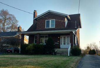 Homestay in Westwood 97909 allows 18 year olds to book a room