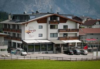 Hotel Klei  l has Balcony rooms