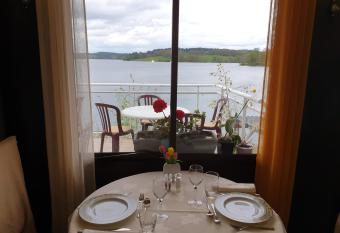 Hotel Restaurant La Caravelle has Balcony rooms