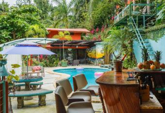Boutique Hotel Las Cascadas allows 18 year olds to book a room