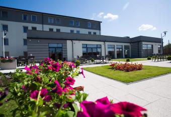 Hotel Mazovia Airport Modlin has Balcony rooms