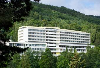 Hotel B  hounek has Balcony rooms