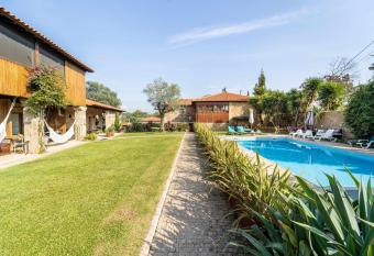 Casas Casal Do Carvalhal has Balcony rooms