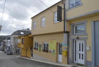 Ultreia has Balcony rooms