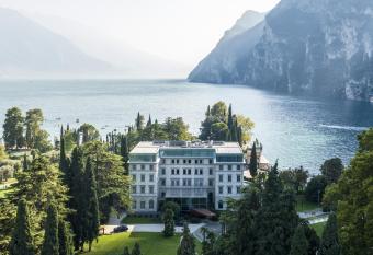 Lido Palace - The Leading Hotels of the World allows 18 year olds to book a room