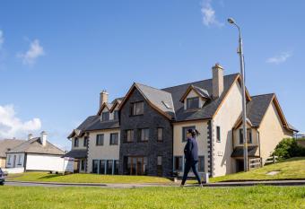 Waterfront House & Restaurant allows 18 year olds to book a room