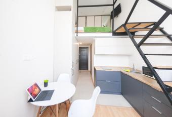 MarySmart allows 18 year olds to book a room