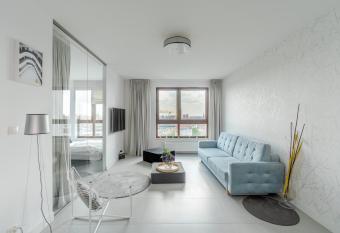 UP arts has Balcony rooms