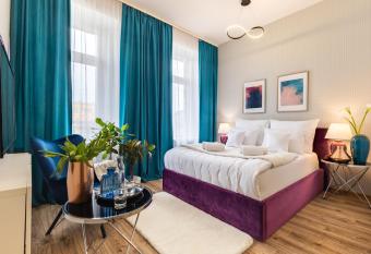 Hotel Sofia by The Railway Station Wroclaw allows 18 year olds to book a room