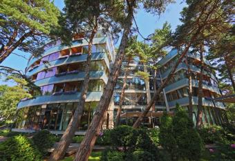 Palanga Life Balance SPA Hotel allows 18 year olds to book a room