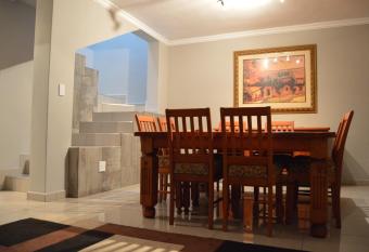 Shalimar B&B has Balcony rooms