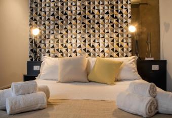 Casa Qosi B&B allows 18 year olds to book a room