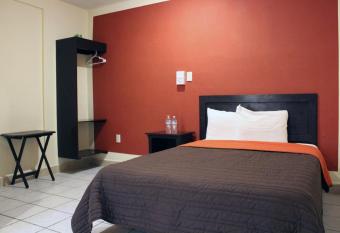 Hotel Maya Becan allows 18 year olds to book a room