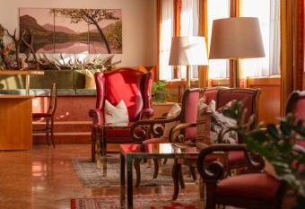 Hotel Restaurant Lebzelter has Balcony rooms