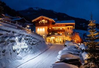 Hotel Dorfer has Balcony rooms