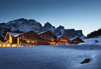 TH Corvara - Greif Hotel has Balcony rooms