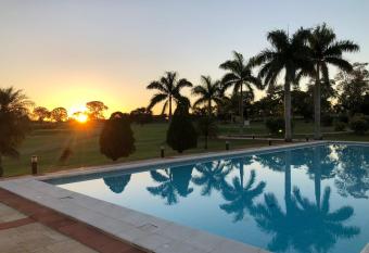 Carlos Franco Country Golf has Balcony rooms