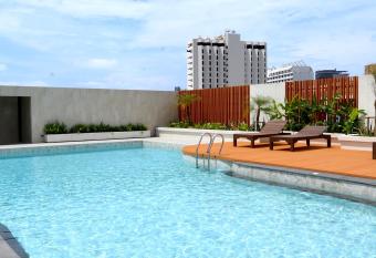 Siam View Hotel and Residence has Balcony rooms