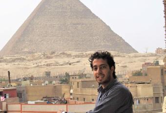 Happy days Pyramids Inn has rooms with a private hot tub