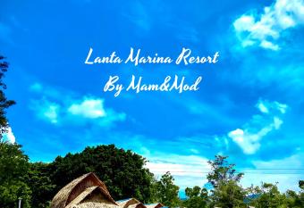Lanta Marina Resort By Mam&Mod has Balcony rooms