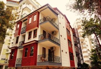 Ale Boutique Apartments has Balcony rooms